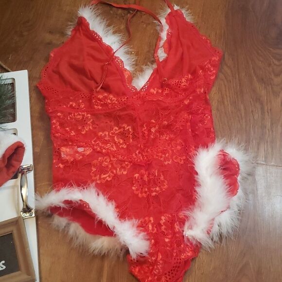 Ms. Claus Santa Lingerie Costume - Picture 5 of 9
